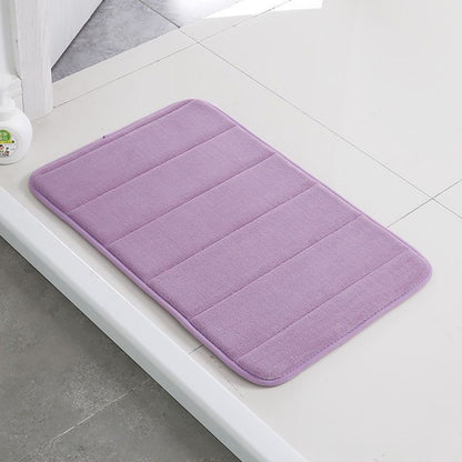 Absorbent bathroom mat