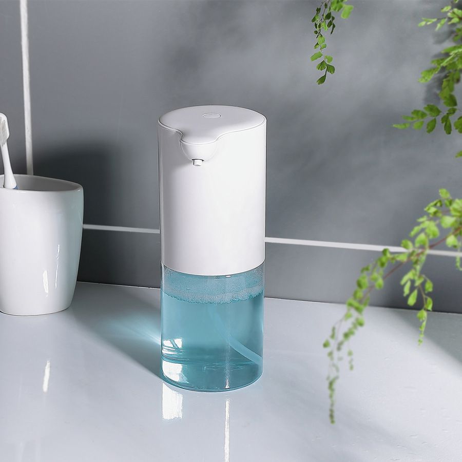 Automatic soap dispenser - practical and hygienic