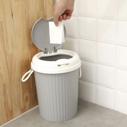 Trash can for bathrooms