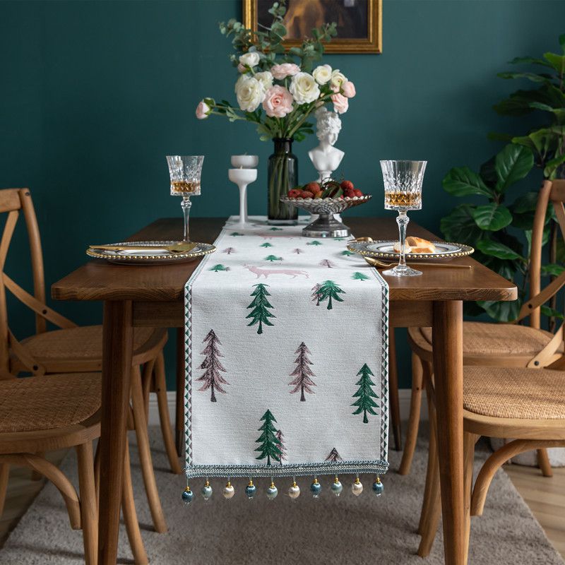 Tablecloth - runner in a minimalist Christmas pattern