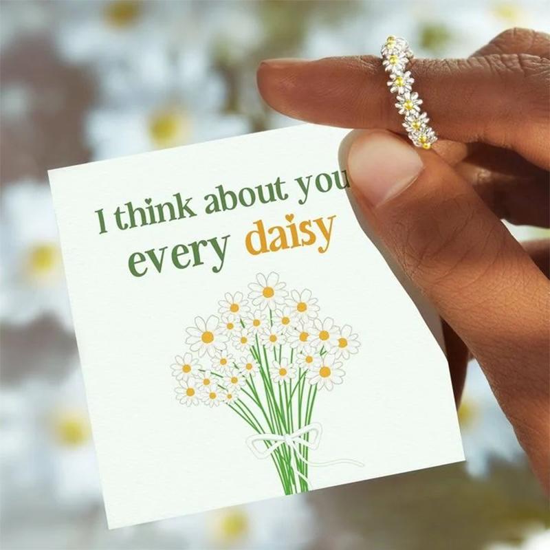 Adjustable daisy ring - a perfect gift