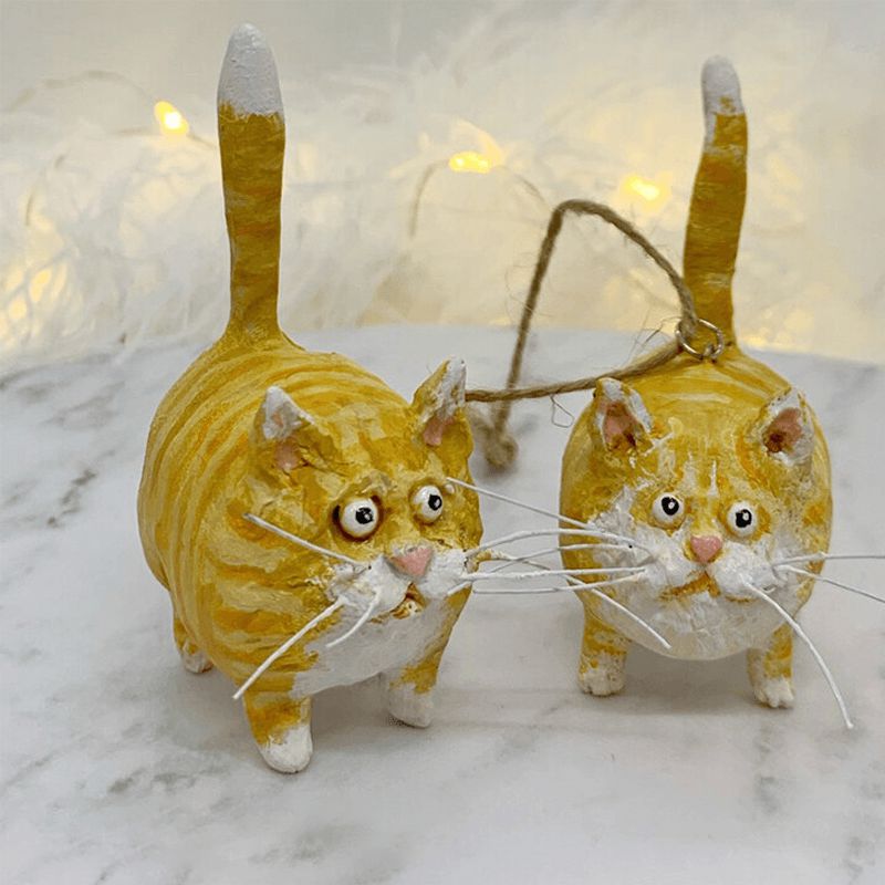 Kitty miniature sculpture for garden and decor