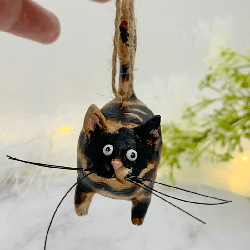 Kitty miniature sculpture for garden and decor