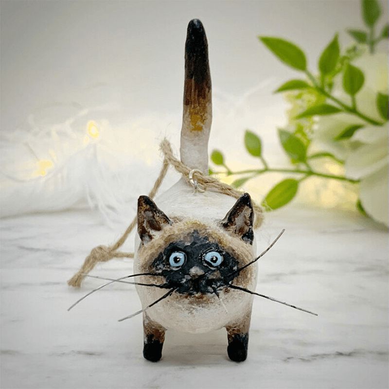 Kitty miniature sculpture for garden and decor