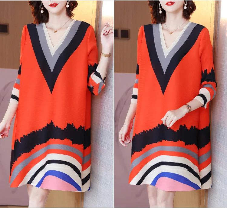 Dress with three-quarter sleeves - stylish and comfortable