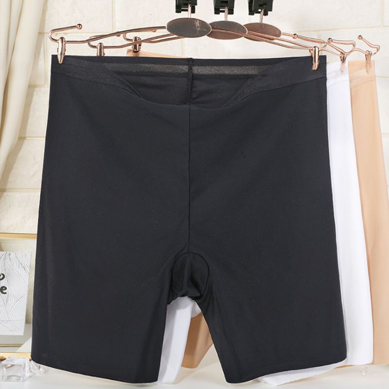 Cool and comfortable ice silk boxer shorts