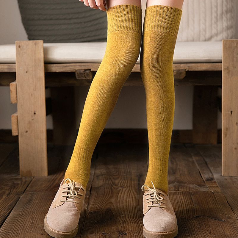 Knee socks in knitted design