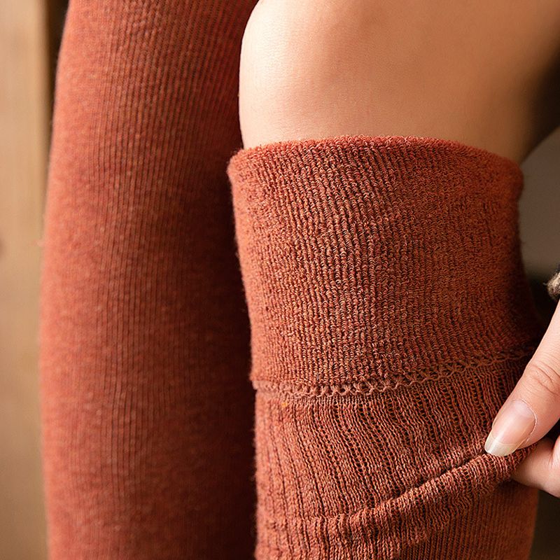 Knee socks in knitted design