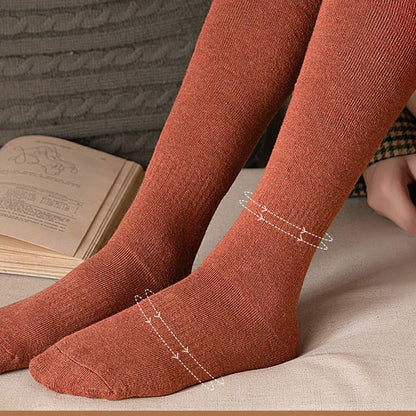 Knee socks in knitted design