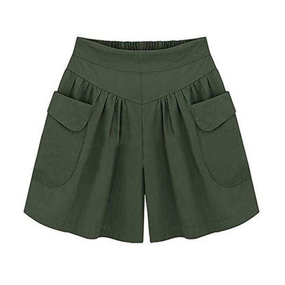 Loose cotton shorts with wide pockets - comfortable