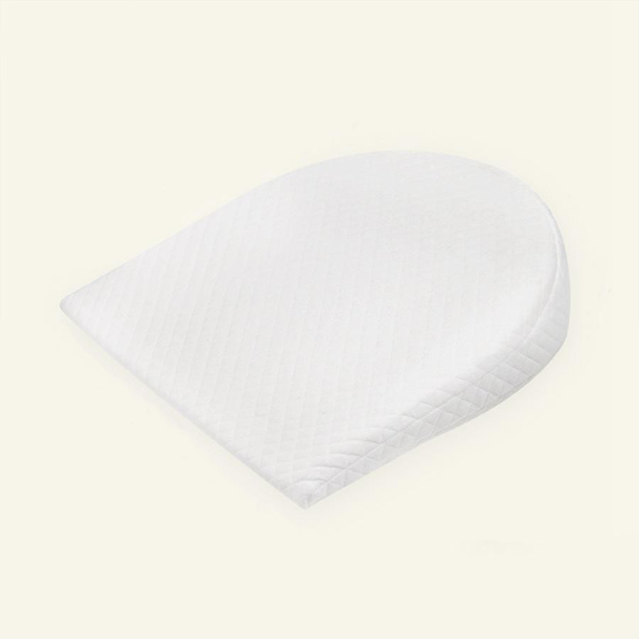 Head pillow for baby with 10° inclination