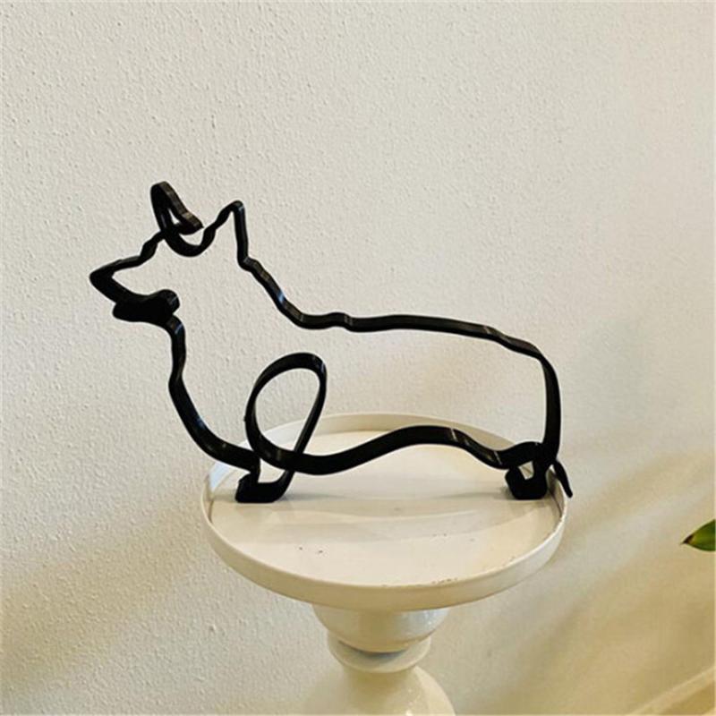 Minimalist dog sculpture in iron - stylish decor