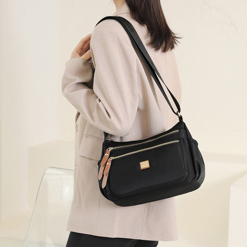 Shoulder bag with several compartments - practical &amp; light