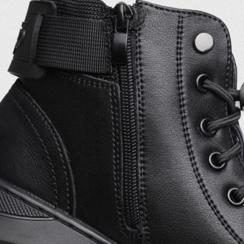 Black warm leather boots - stylish &amp; durable