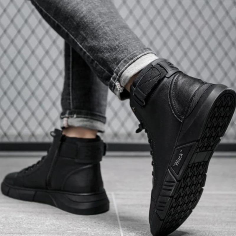 Black warm leather boots - stylish &amp; durable