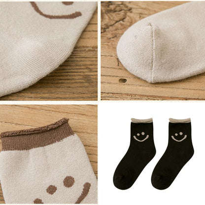 Cute smiley cotton socks - comfortable and trendy